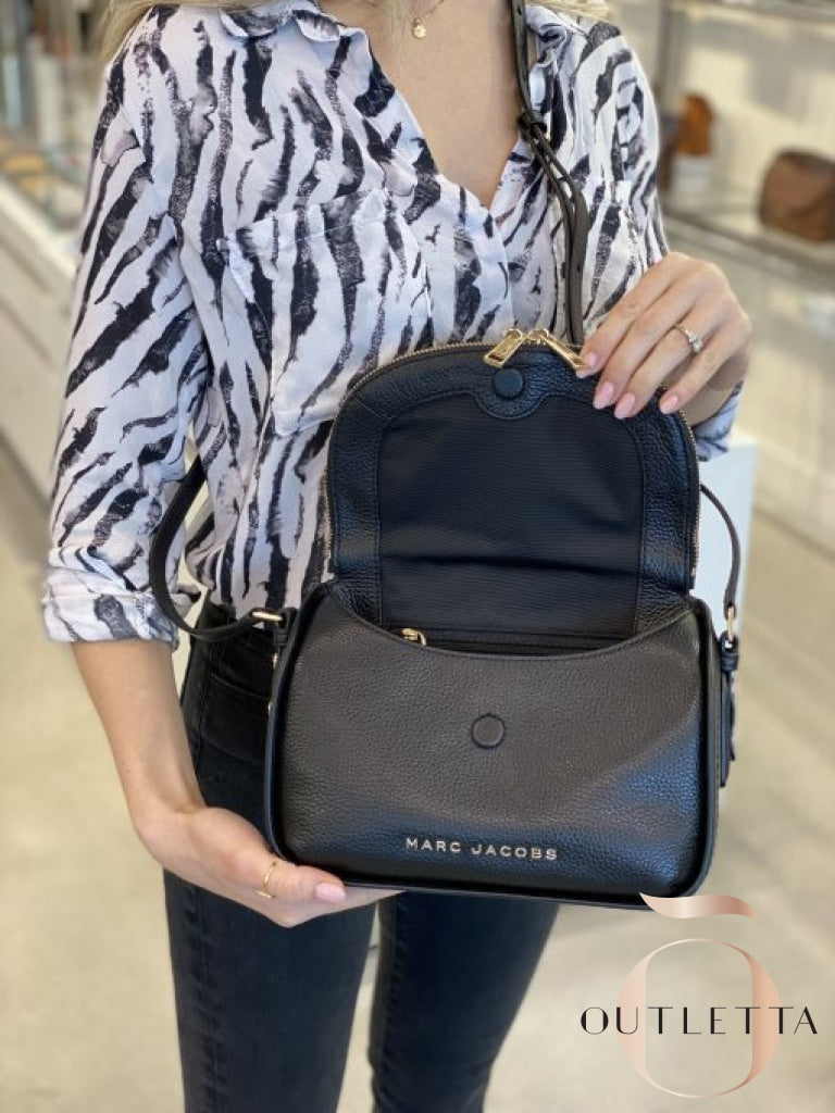 Groove Small Messenger Bag Handbags