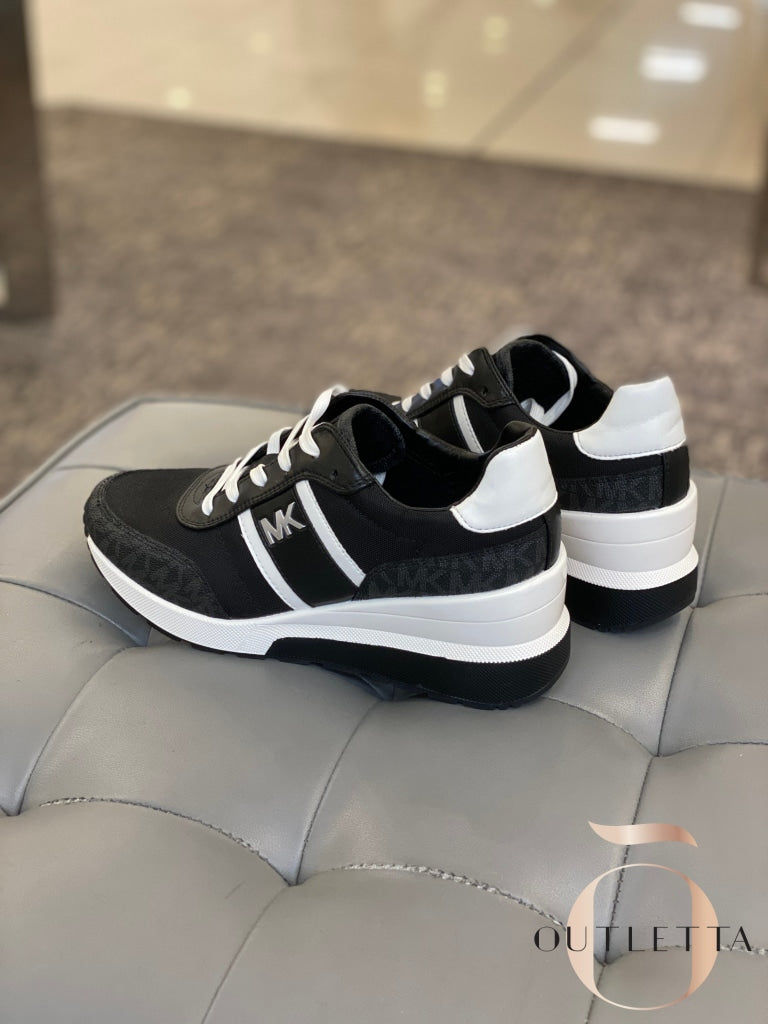 Womens Mabel Trainer Lace-Up Sneakers - Black Shoes