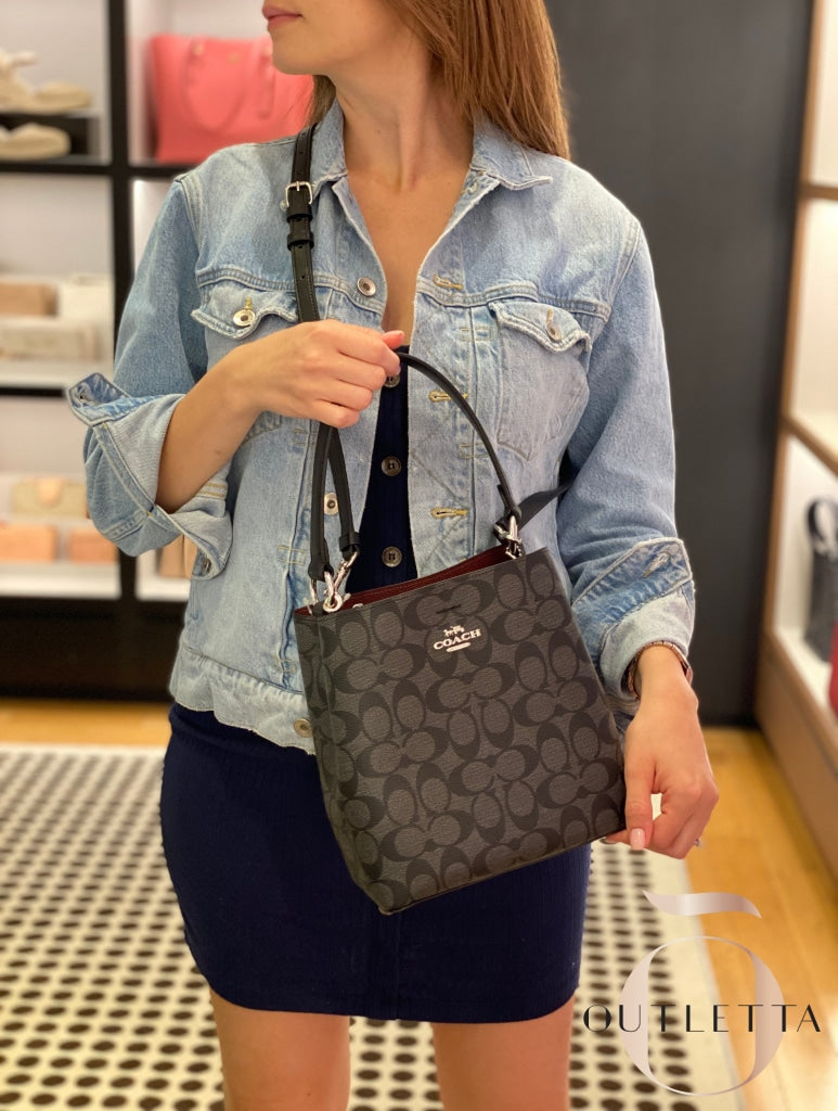 Coach small town bucket Clearance